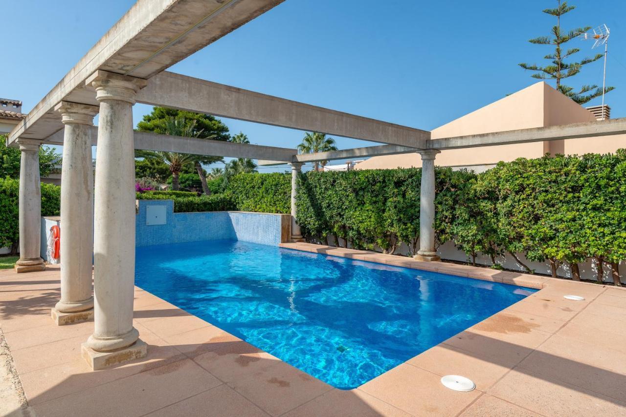 Estrel Villa Can Picafort  Buitenkant foto